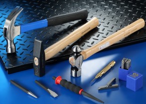 Martelli ed utensili a percussione