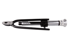 Twisting pliers